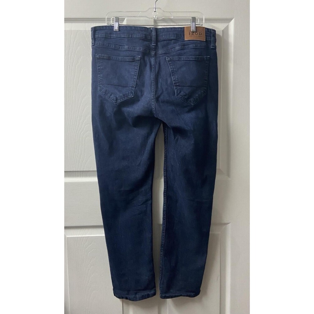 IZOD Mens Straight jeans 34 x 30 Dark Wash Mid Rise Denim Stretch Style Cool Fit